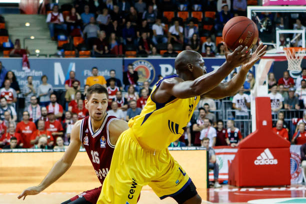 界排名第六 界排名第六