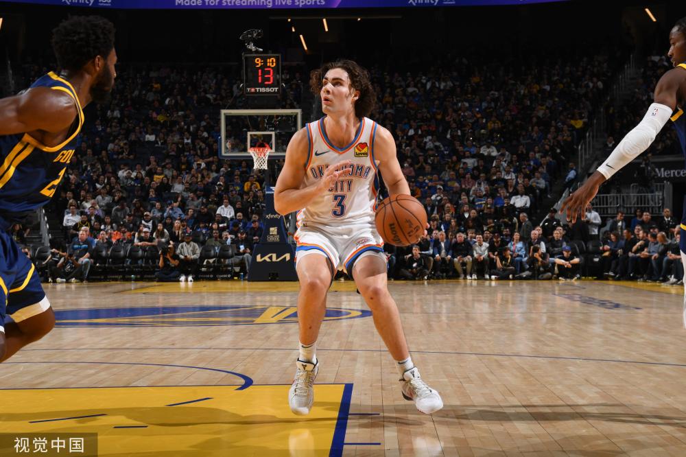 6人闯入总 6人闯入总